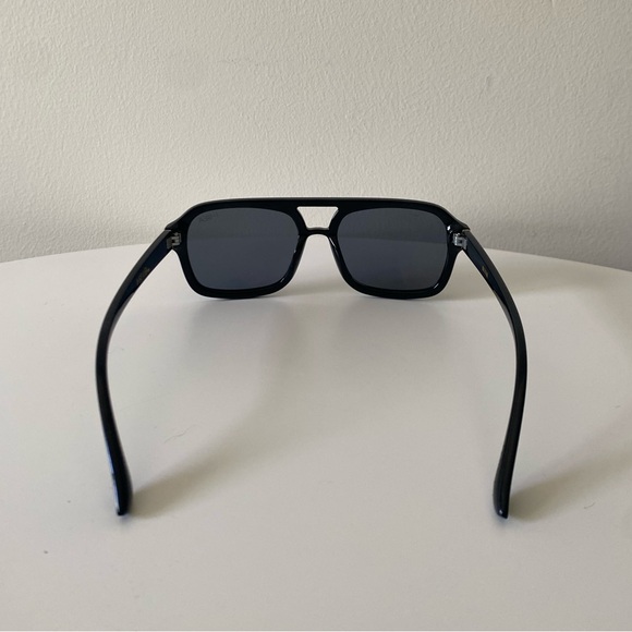 I-SEA AVIATOR SUNGLASSES - Picture 2 of 4